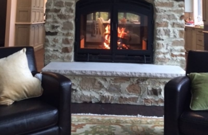 See-Through Wood Fireplaces preview 9